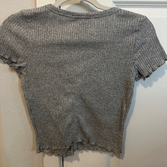Casual F21 Crop Top - Picture 2 of 2